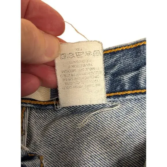 Gap Vintage Classic Fit High Waisted Jeans in Medium Wash. Size 8 Long - Picture 5 of 5